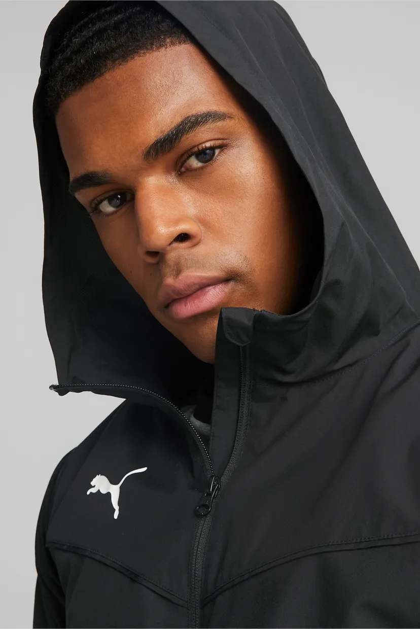 Чоловіча чорна вітровка teamRISE All-Weather Football Jacket Men 4