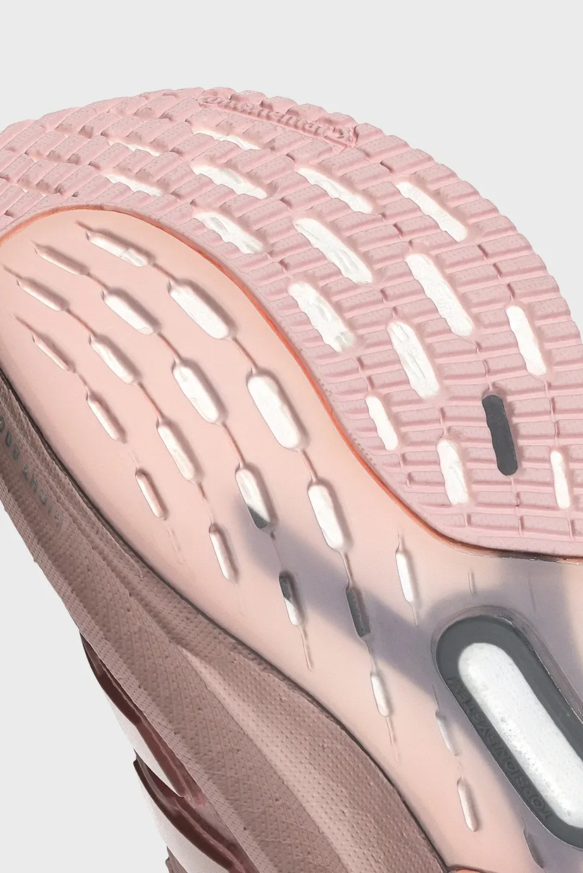 Женские пудровые кроссовки Ultraboost 5 9