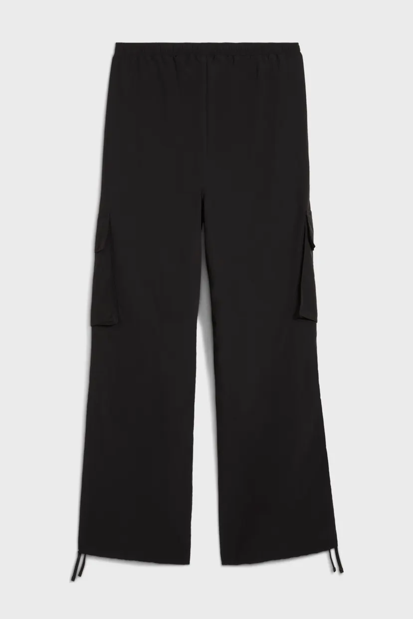 Жіночі чорні спортивні штани WARDROBE ESS Relaxed Woven Cargo Pants Women 7