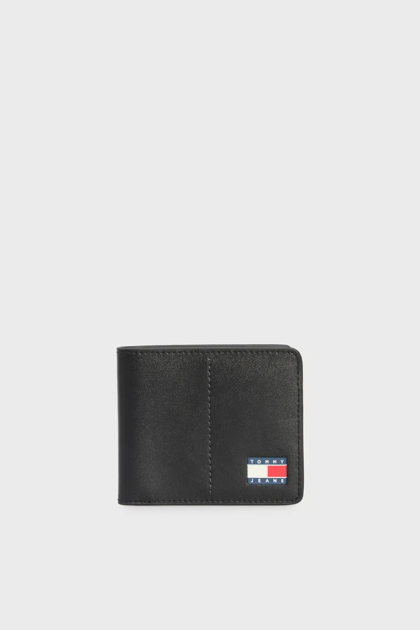 Чоловічий чорний гаманець TJM HERITAGE LEATHER CC 1