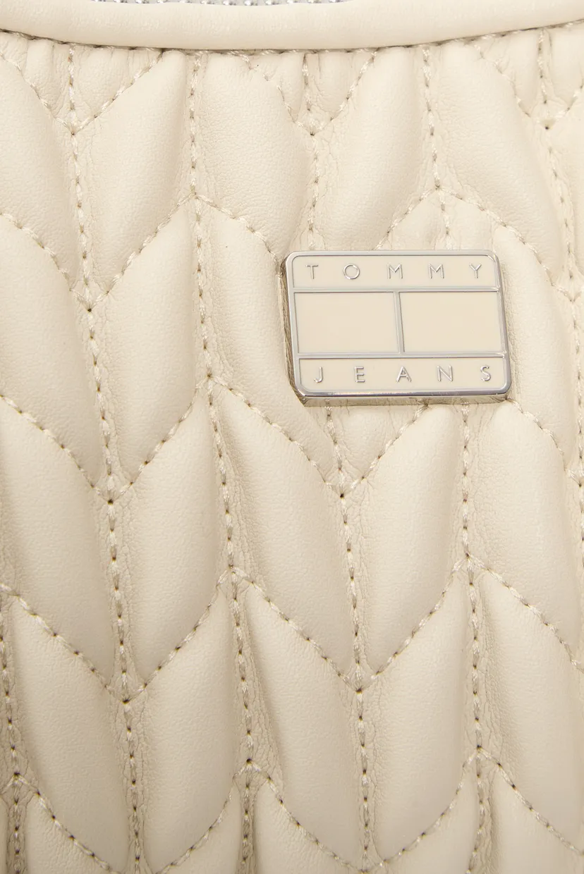 Жіноча біла сумка ICONIC SHOULDER QUILTED 6