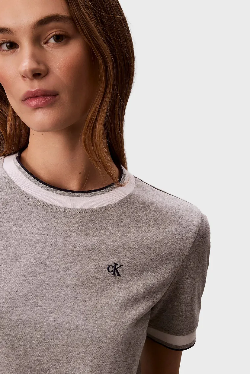 Жіноча сіра футболка MONOGRAM 4