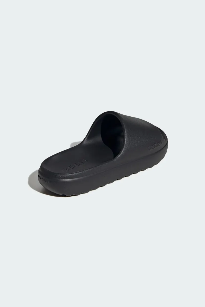 Чорні слайдери  Adilette Lumia 5