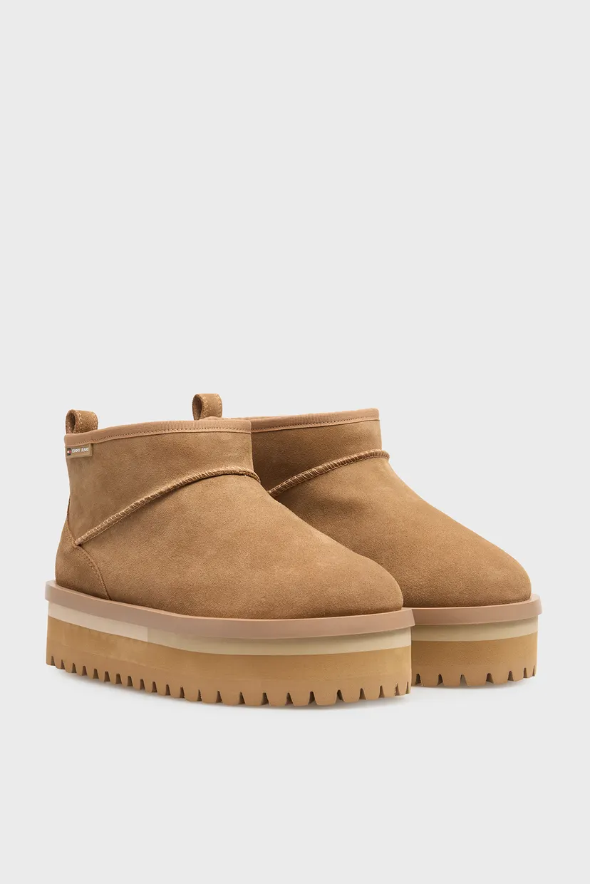 Жіночі бежеві замшеві уггі FLATFORM 3