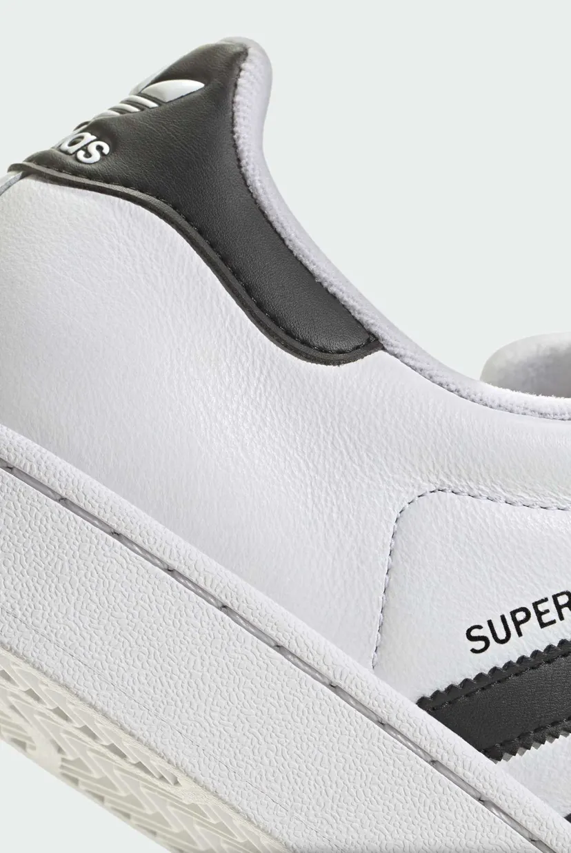 Белые кожаные сникерсы Superstar 9