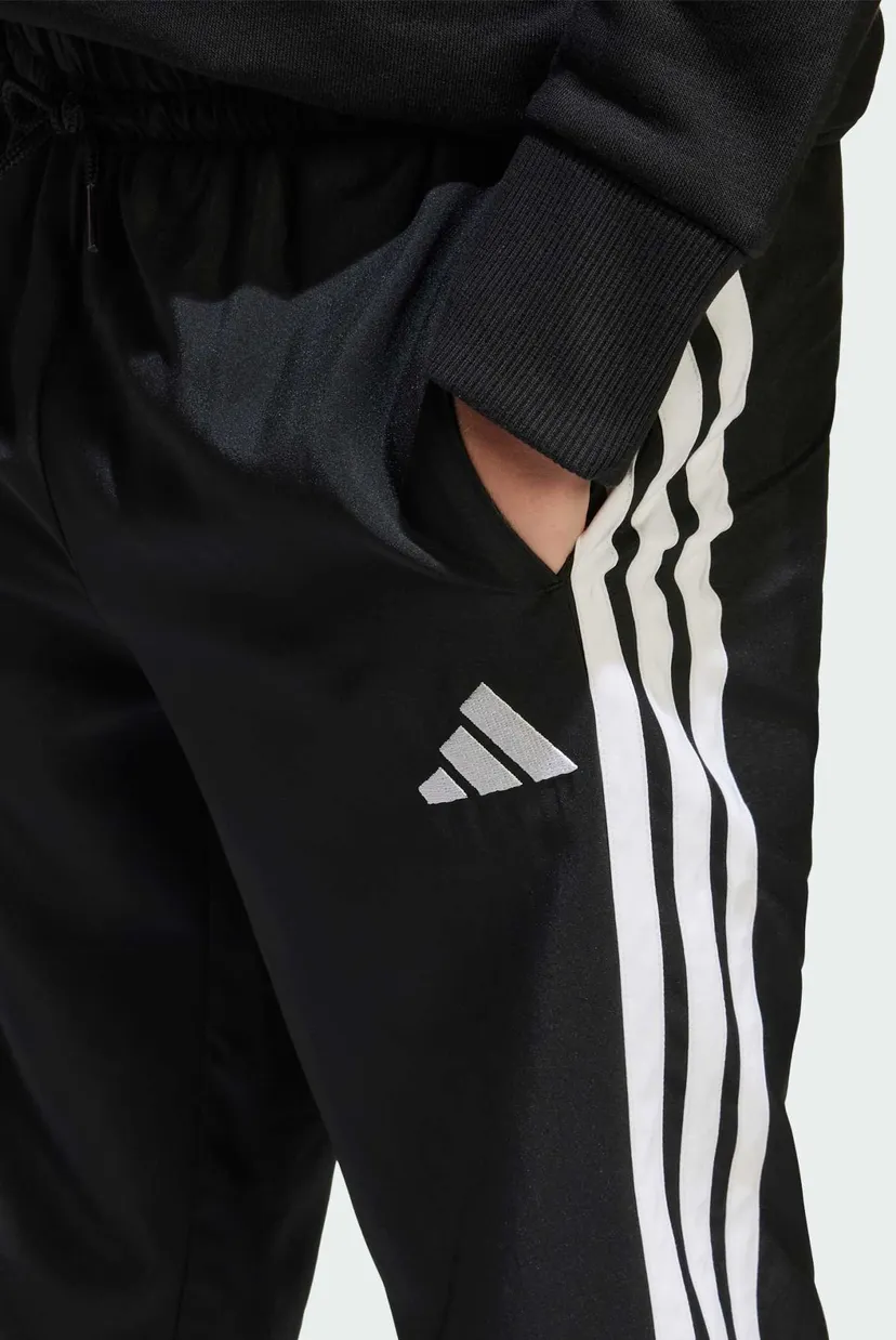 Дитячі чорні спортивні штани Essentials Climacool Kids 4