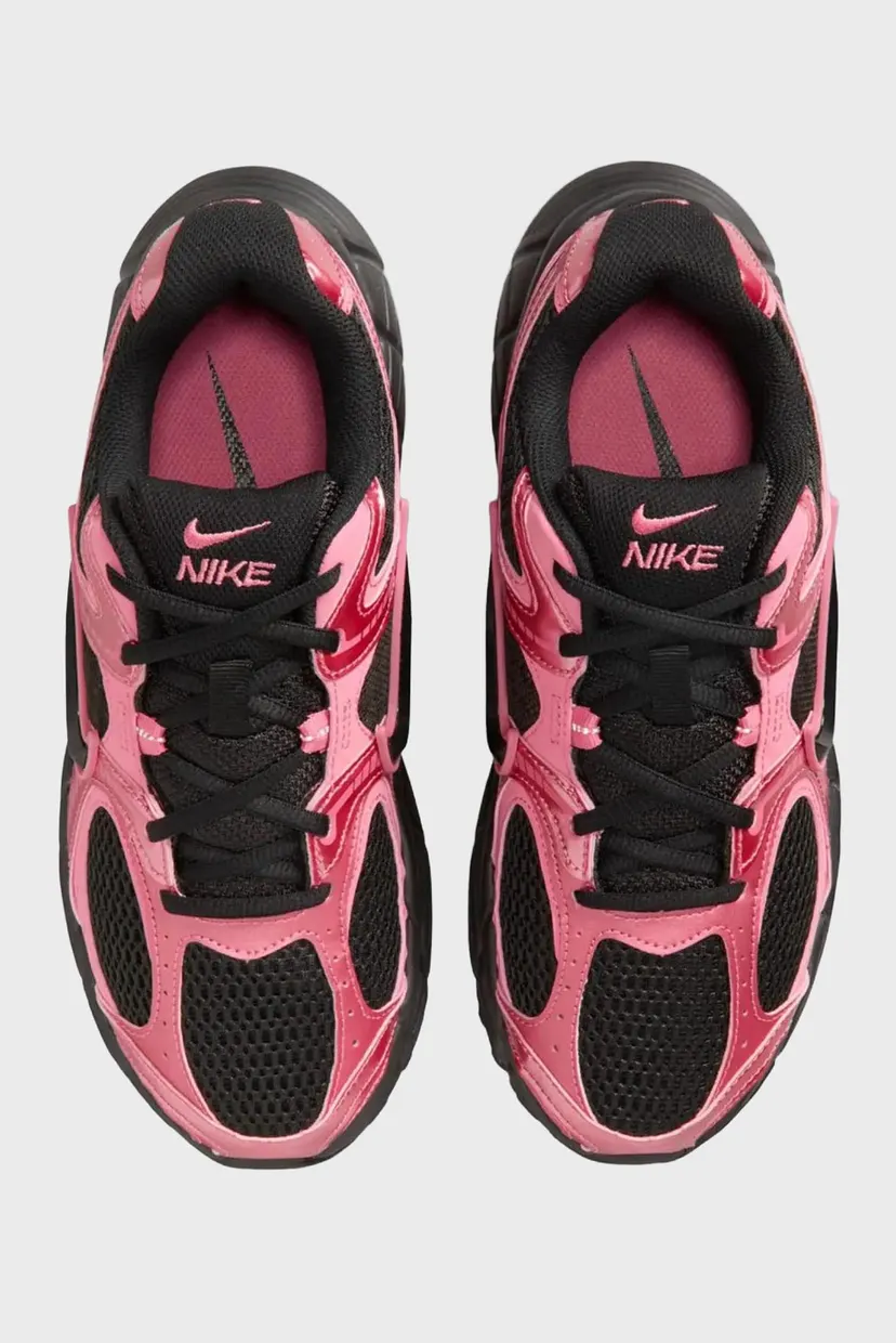 Женские кроссовки W NIKE V5 RNR 4
