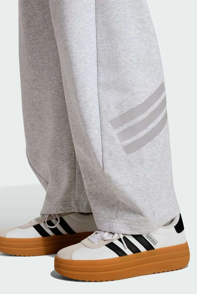 Дитячі сірі спортивні штани FUTURE ICONS 3 STRIPES BARREL LGH 5