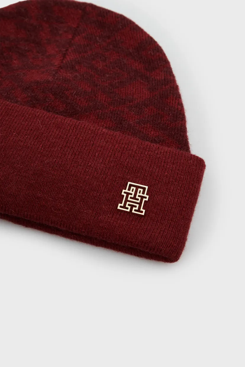 Женская бордовая шапка с узором MONOGRAM ALL OVER BEANIE 4