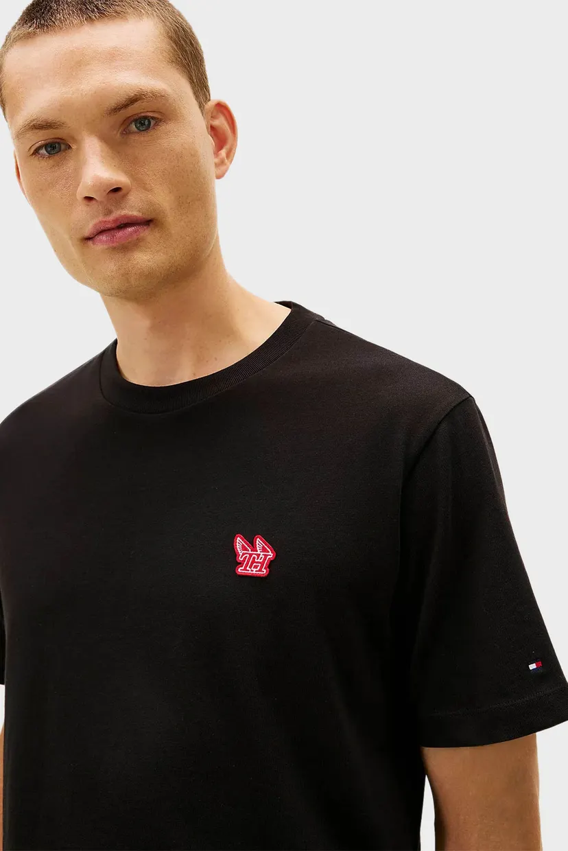 Чоловіча чорна футболка MODERN ATHLEISURE H BADGE TEE 4