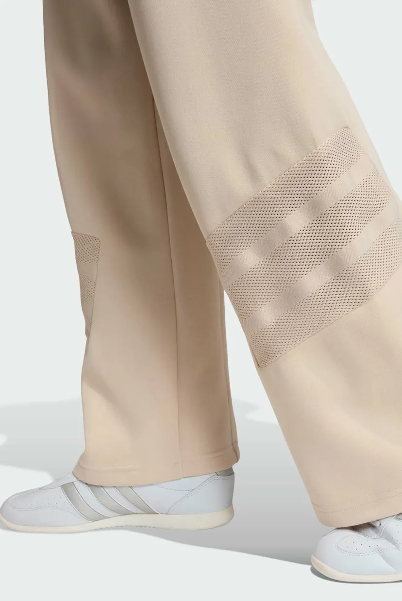 Жіночі бежеві спортивні штани FUTURE ICONS THREE STRIPES OPEN HEM 5