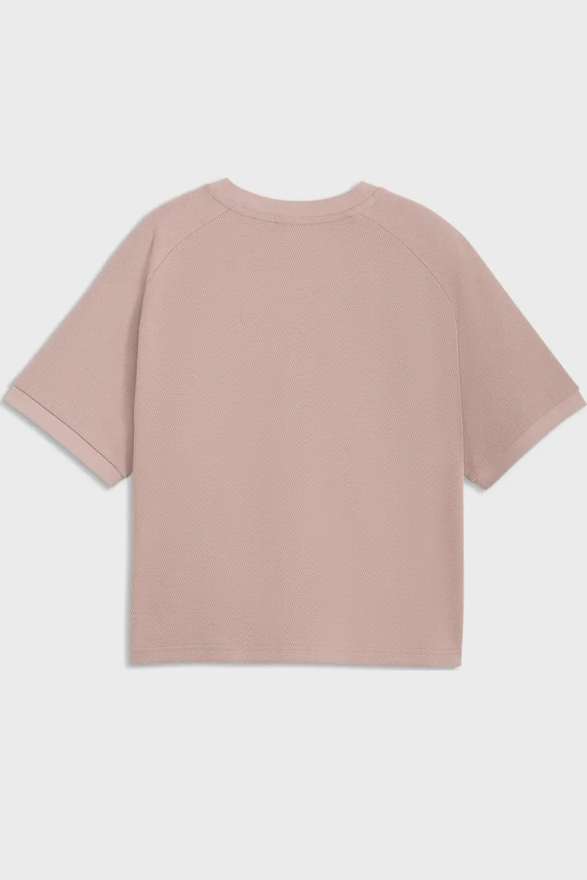 Женская пудровая футболка PUMA Class Relaxed Pinnacle Tee Women 5