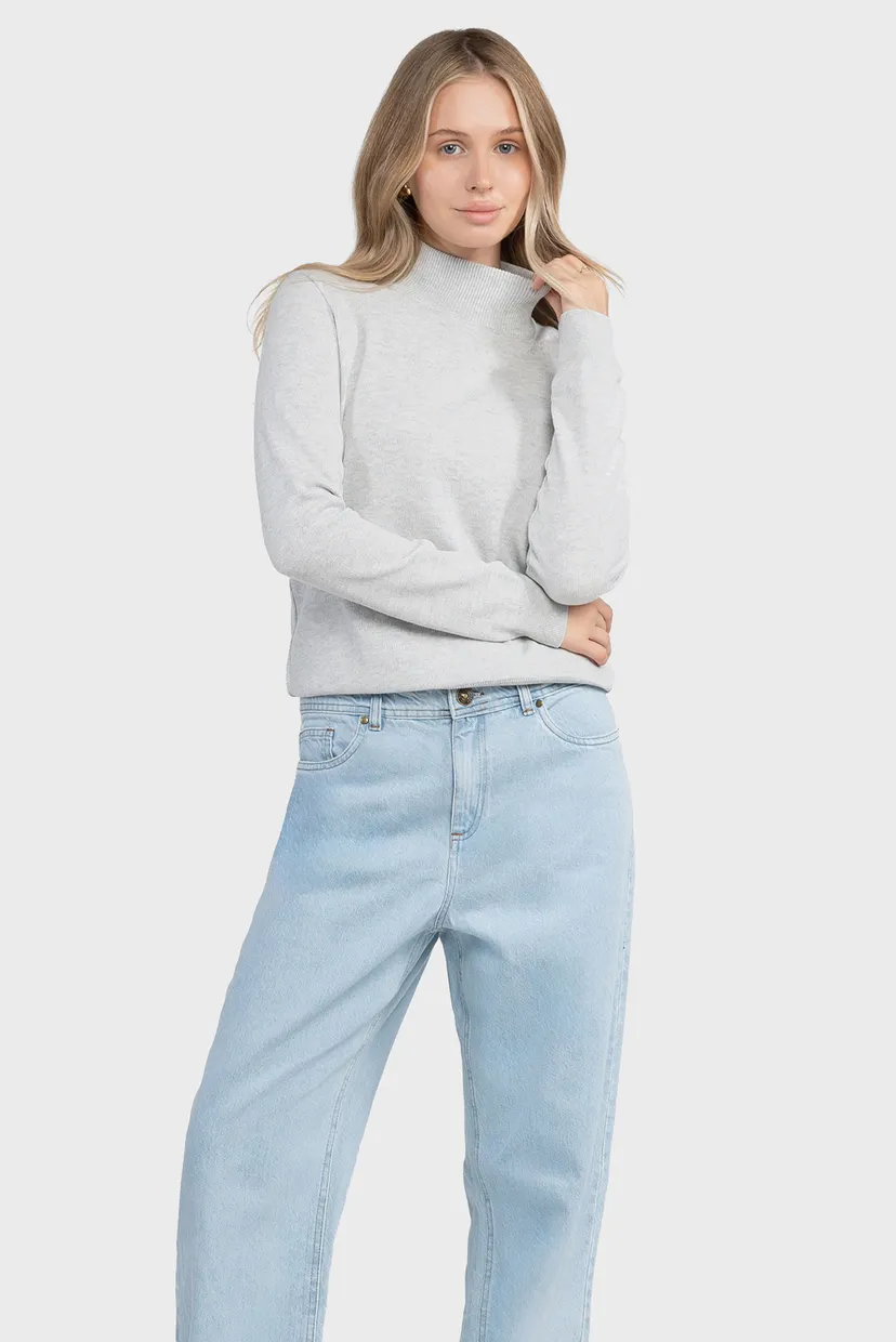 Жіночий сірий гольф 6