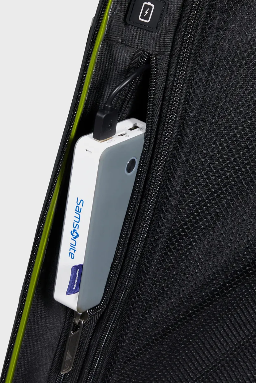 Салатовый чемодан 55 см PROXIS LIME 5