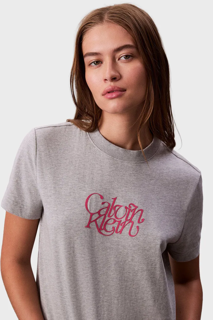 Жіноча сіра футболка FITTED SCRIPT 4
