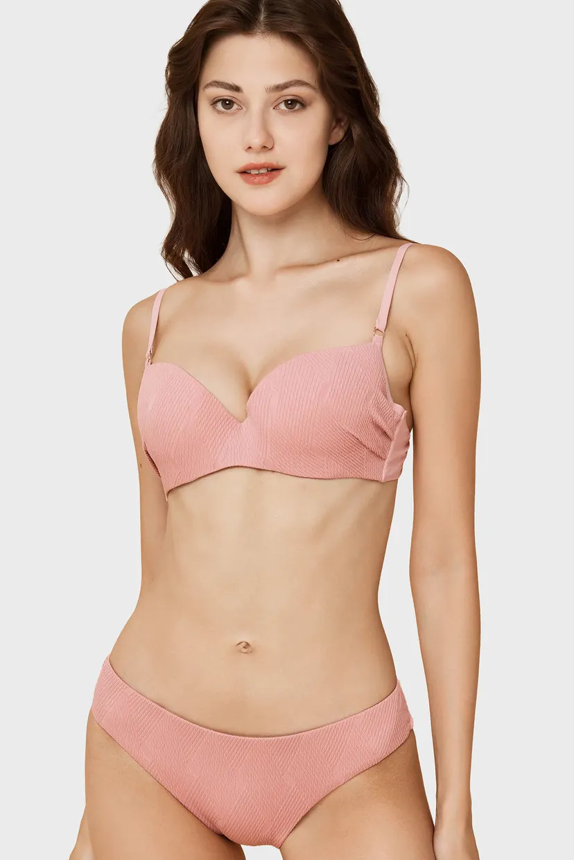 Жіночий рожевий купальник 3