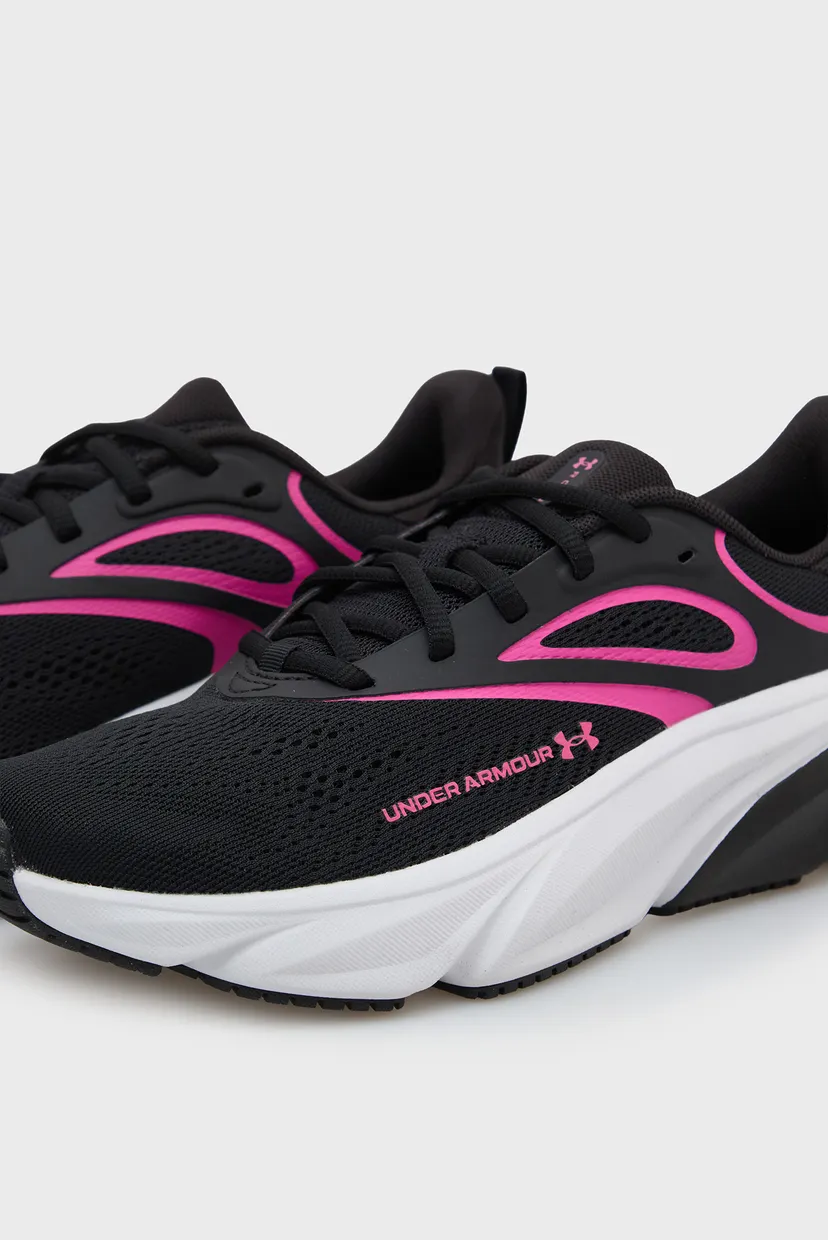Женские черные кроссовки UA W Rogue 6 Under Armour 6006720-003