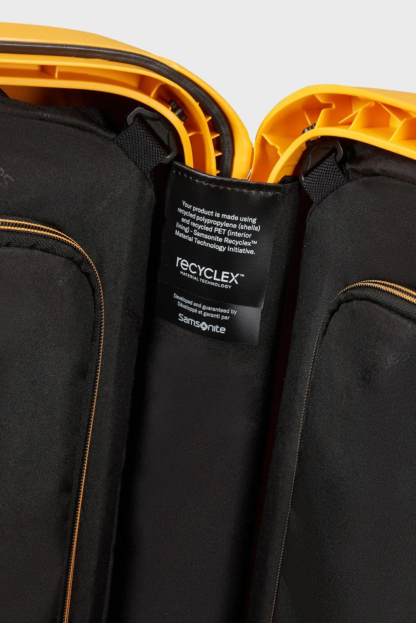 Желтый чемодан 55 см ESSENS RADIANT YELLOW 7