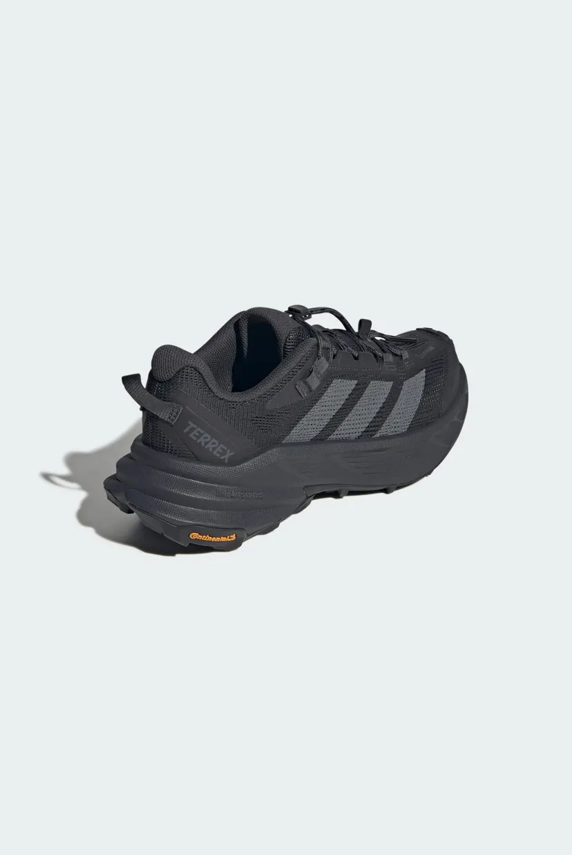 Чоловічі чорні кросівки TERREX FREEHIKER SL CC M 4