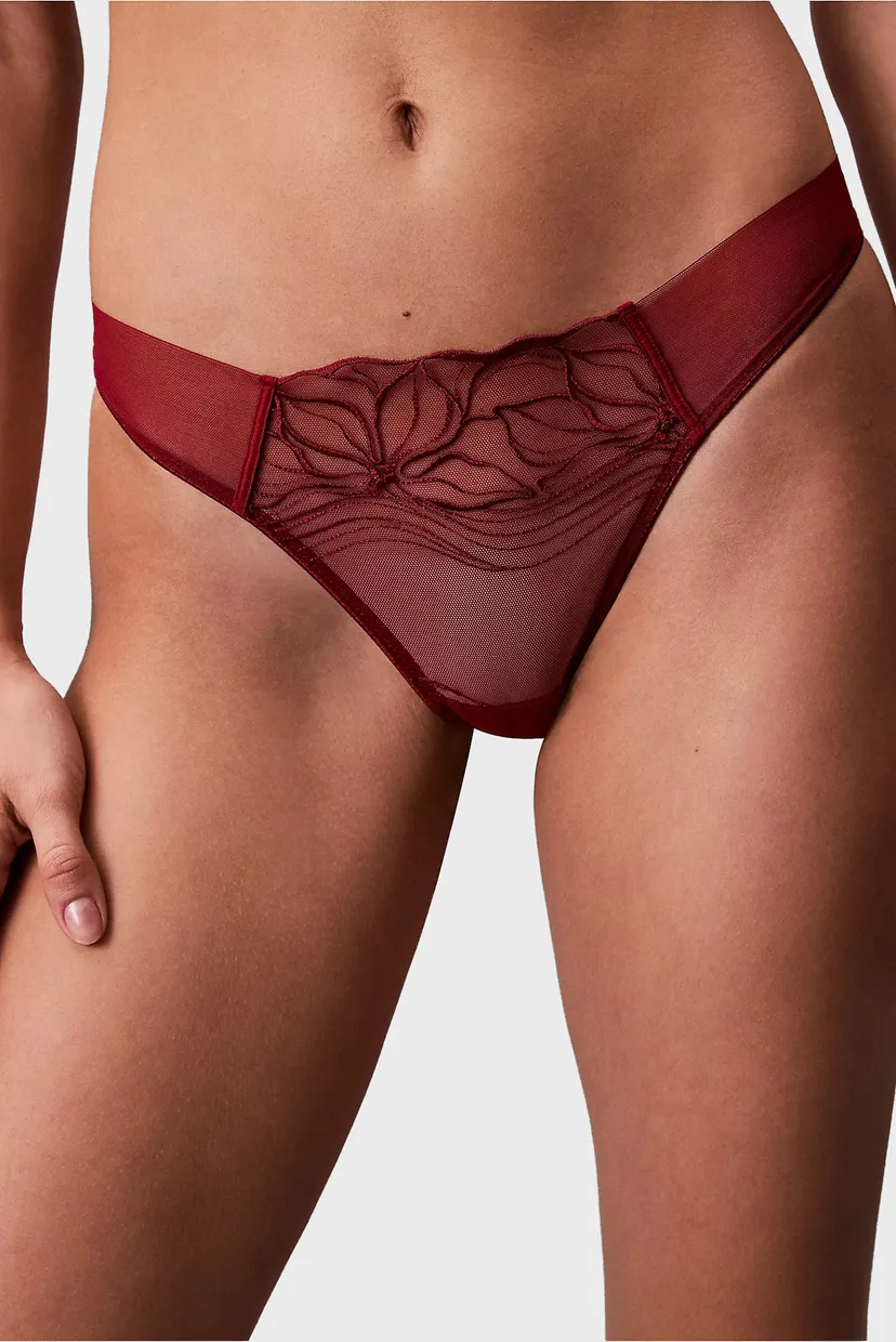 Женские красные трусики THONG 4
