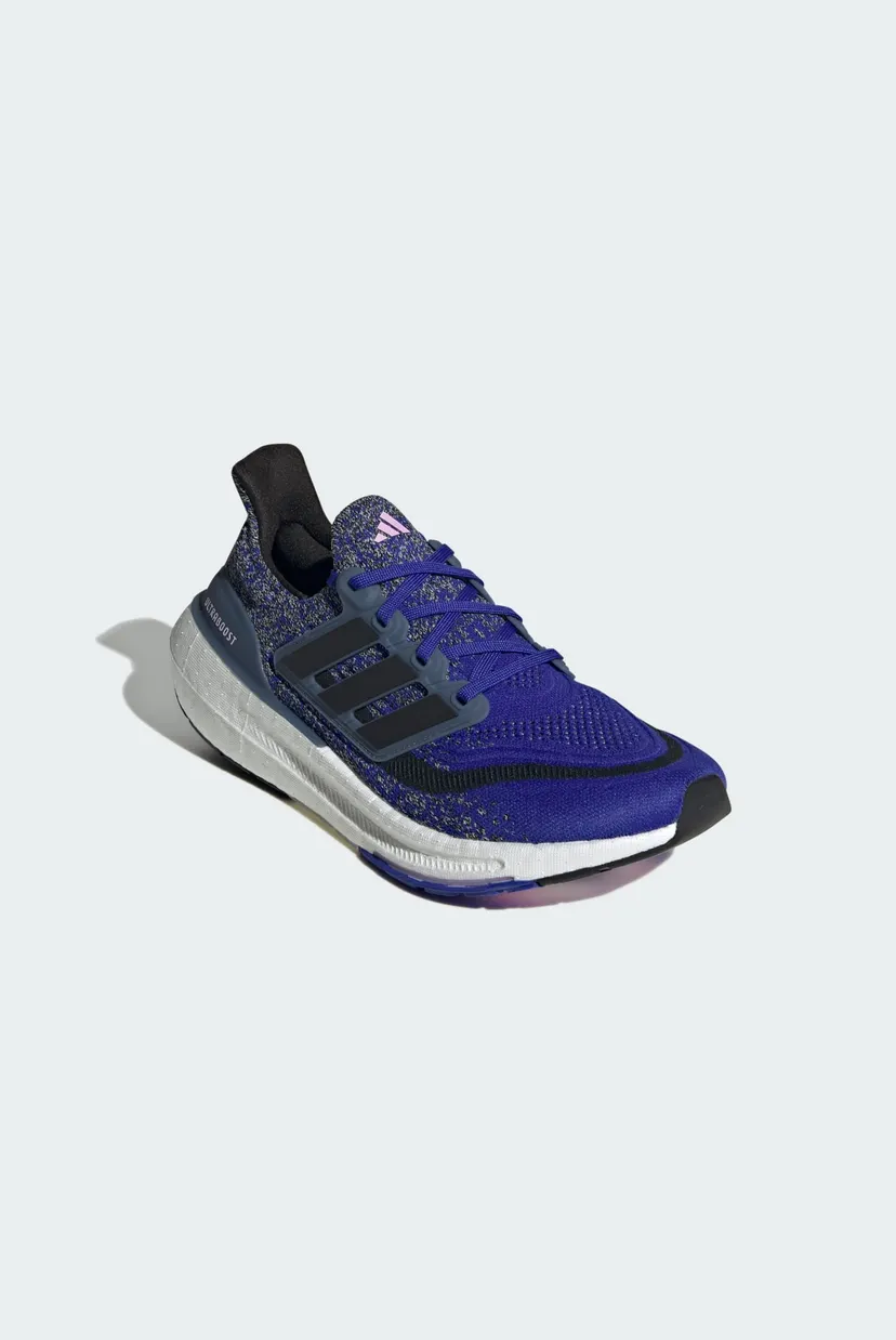 Мужские синие кроссовки Ultraboost Light 4