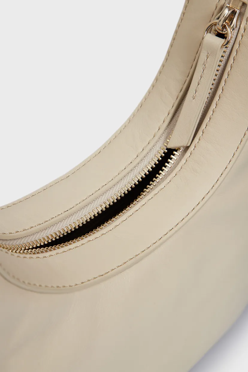 Жіноча біла шкіряна сумка PUSHLOCK LEATHER HOBO 6