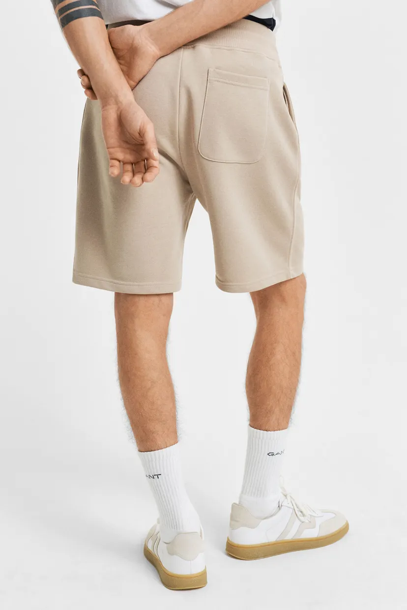 Чоловічі бежеві шорти REG SHIELD SWEAT SHORTS 3