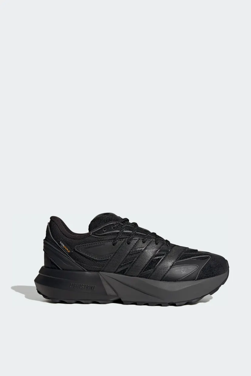 Жіночі чорні кросівки Lightblaze ATR adidas JS1965 — MD-Fashion