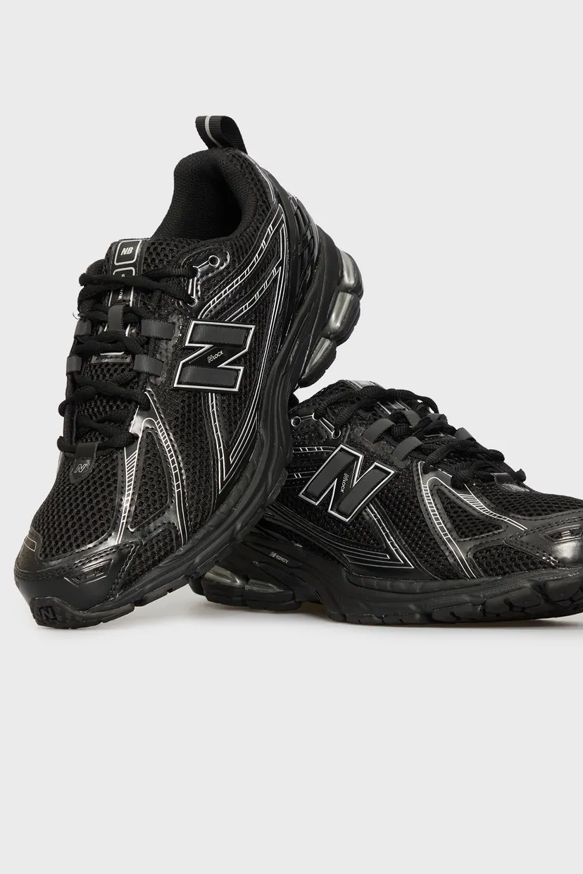 Чоловічі чорні кросівки 1906R New Balance M1906RCH — MD-Fashion