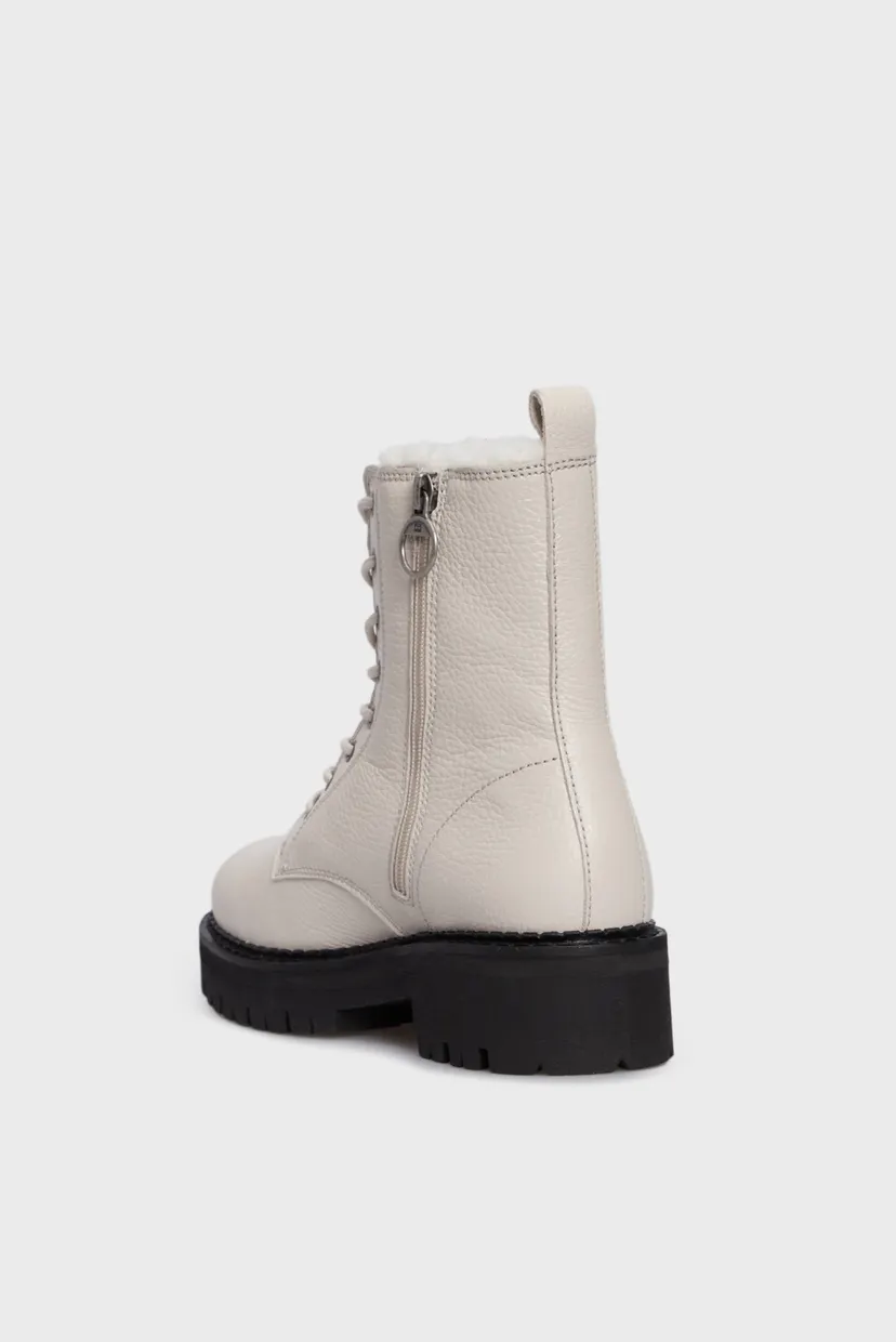 Женские белые кожаные ботинки TJW URBAN BOOT TUMBLED LTR WL 4