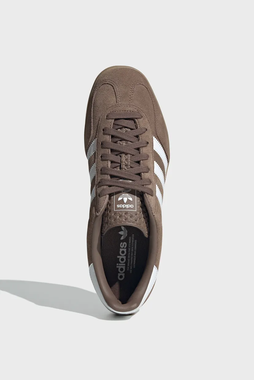 Чоловічі коричневі замшеві снікерси Gazelle Indoor adidas JQ0175