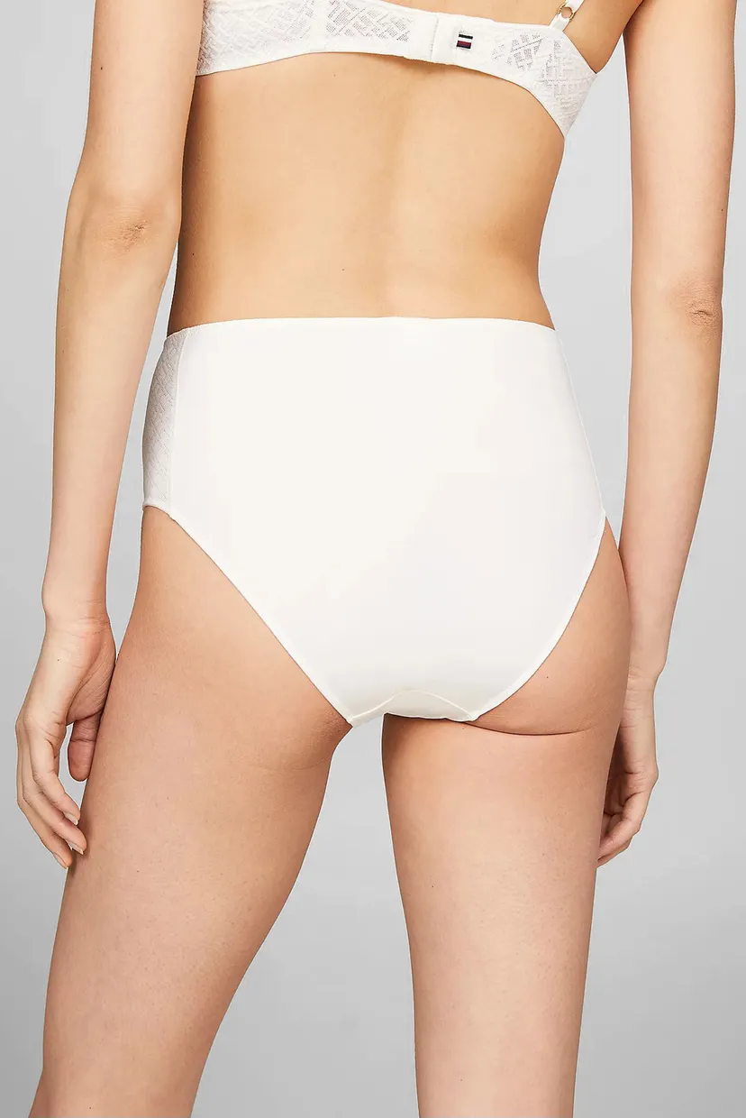 Жіночі білі трусики HW BIKINI 3