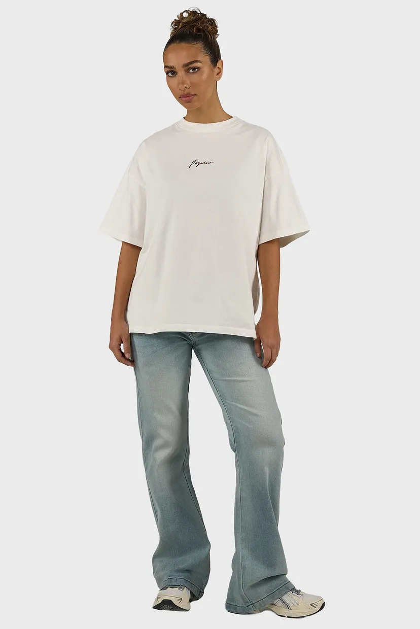 Жіноча біла футболка Manarola Heavy Oversized 3