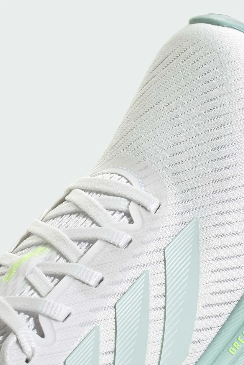Жіночі білі кросівки Supernova Ease 8