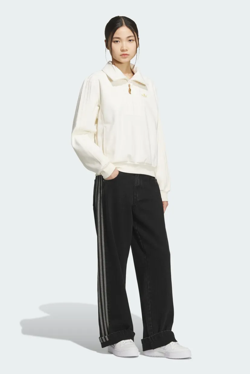 Женская белая спортивная кофта LNY HALFZIP adidas KT0725 — MD-Fashion