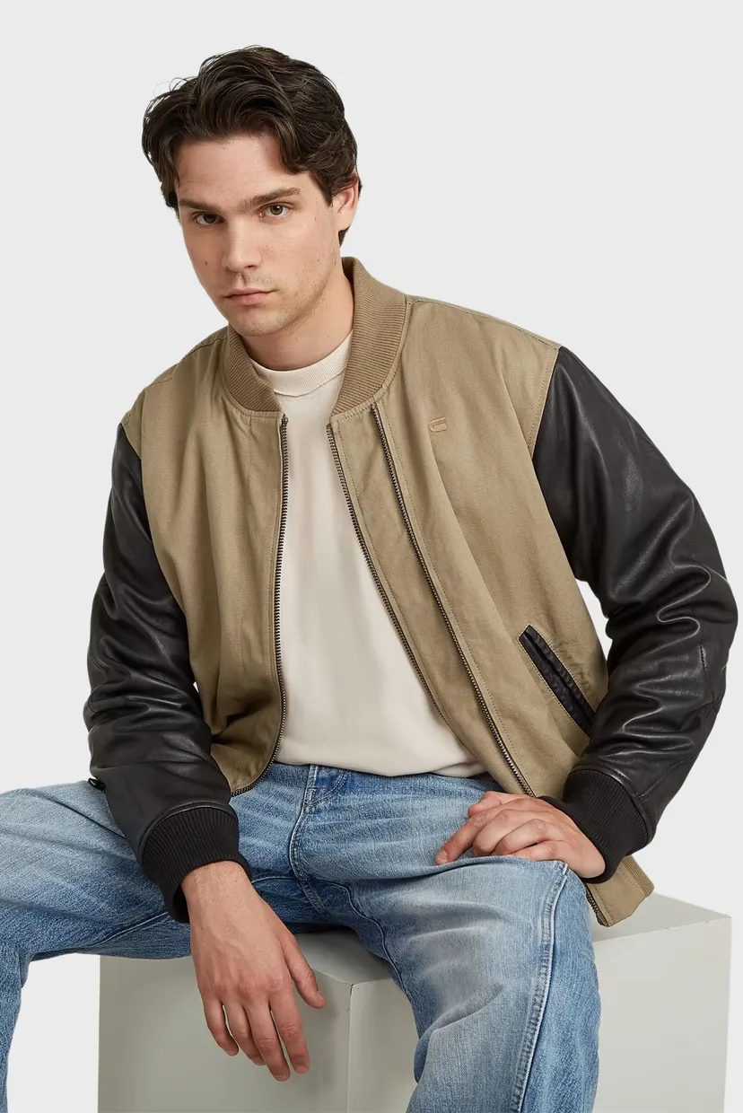 Чоловічий бежевий бомбер Varsity 5