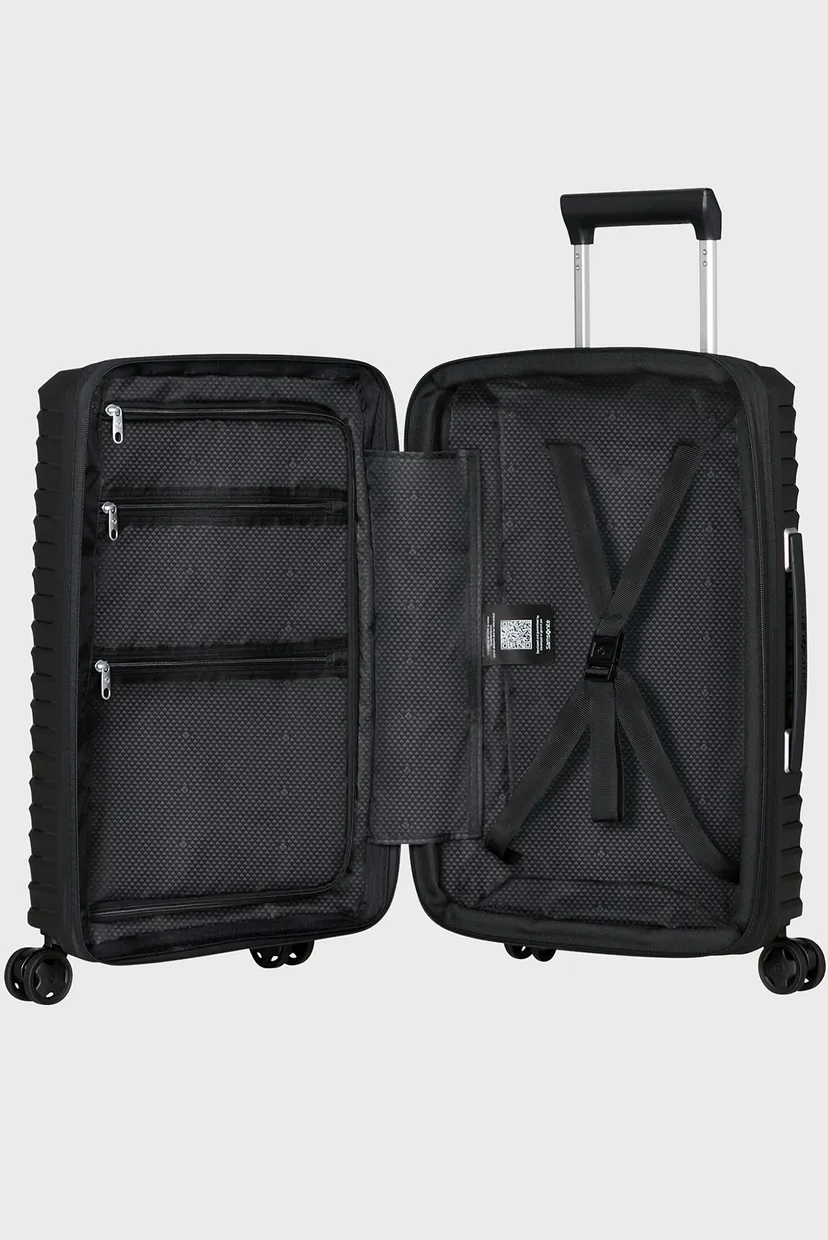 Чорна валіза 55 см UPSCAPE BLACK 5