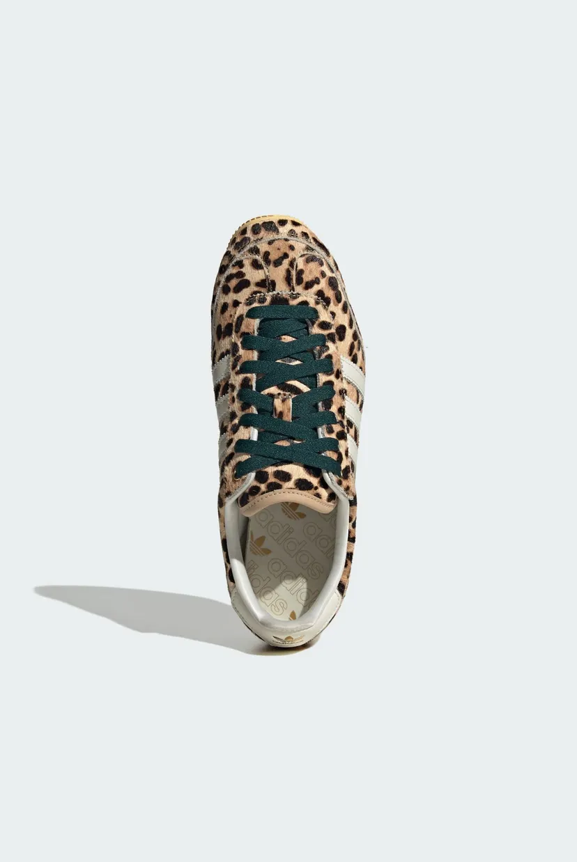 Жіночі бежеві кросівки JAPAN adidas KI6687 — MD-Fashion