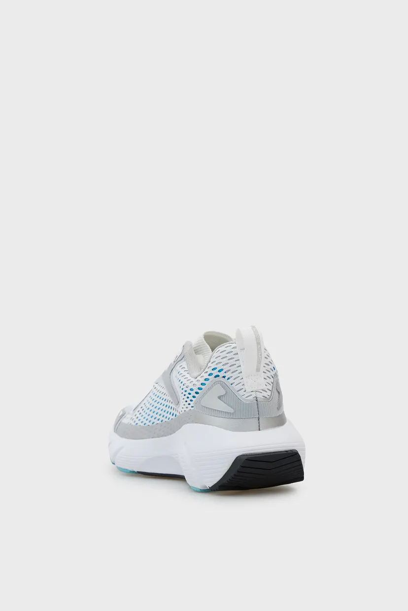 Серебристые кроссовки UA Aura-WHT 5