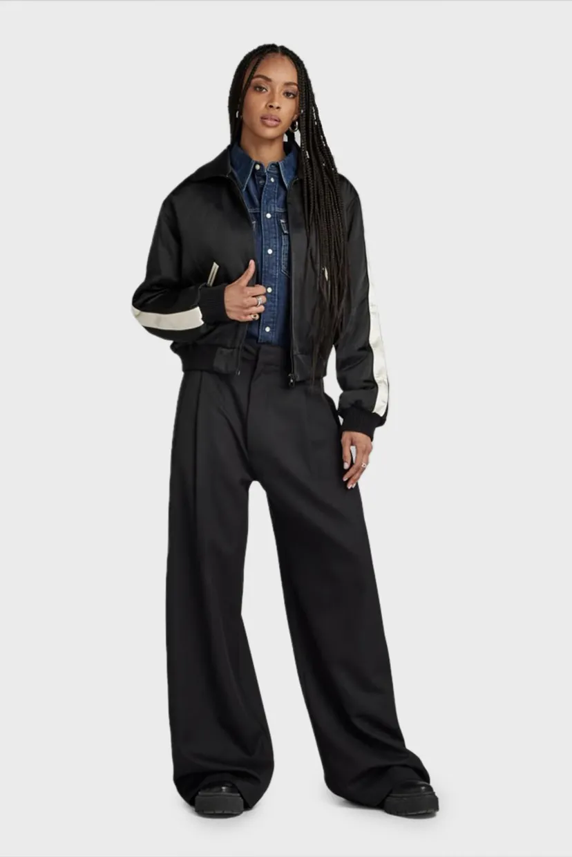 Женская черная куртка Souvenir bomber wmn G-Star RAW D23860,D414