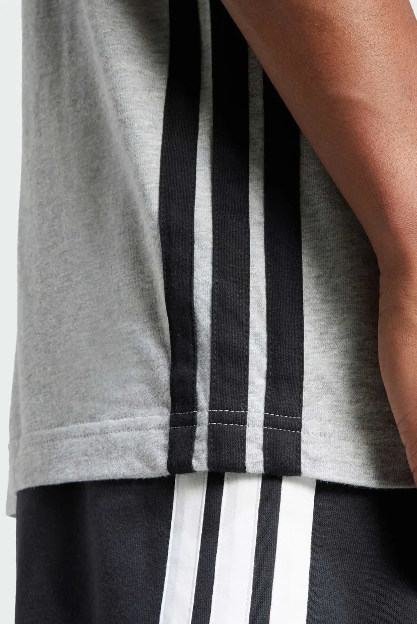 Чоловіча світло-сіра футболка Essentials 3-Stripes Single Jersey 5