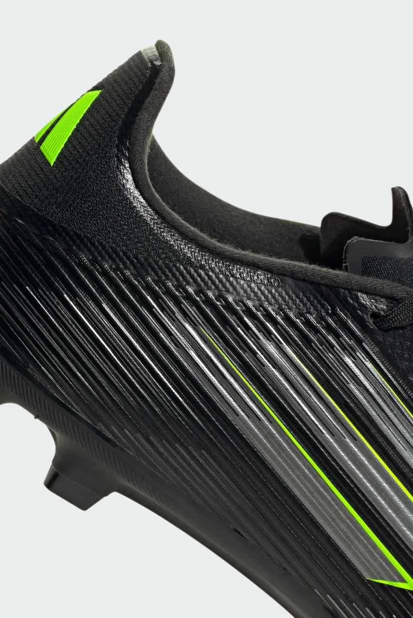 Черные бутсы F50 League Firm/Multi-Ground 9