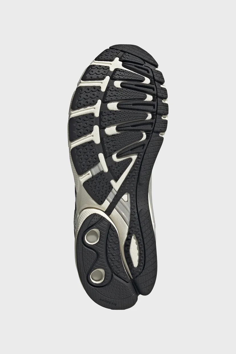 Черные кроссовки ADISTAR CONTROL 5 6