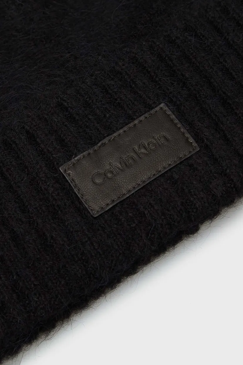 Женская черная шерстяная шапка LEATHER PATCH AIRY BEANIE 4