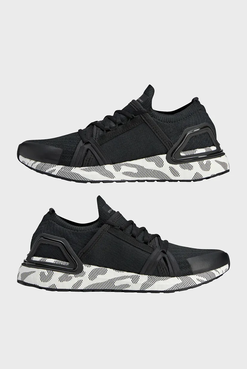 Женские черные кроссовки adidas by Stella McCartney Ultraboost DNA 8