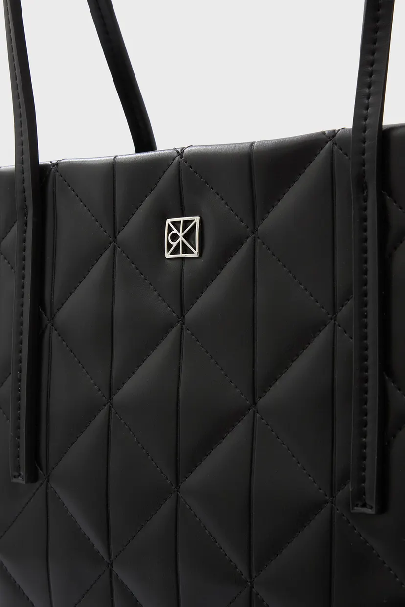 Жіноча чорна сумка QUILTED SMALL TOTE 5