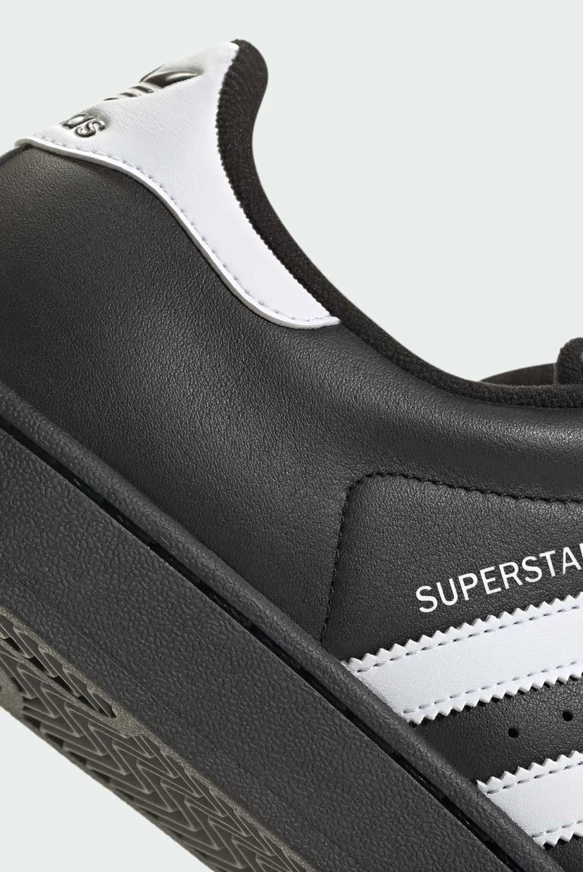Черные кожаные сникерсы Superstar 9