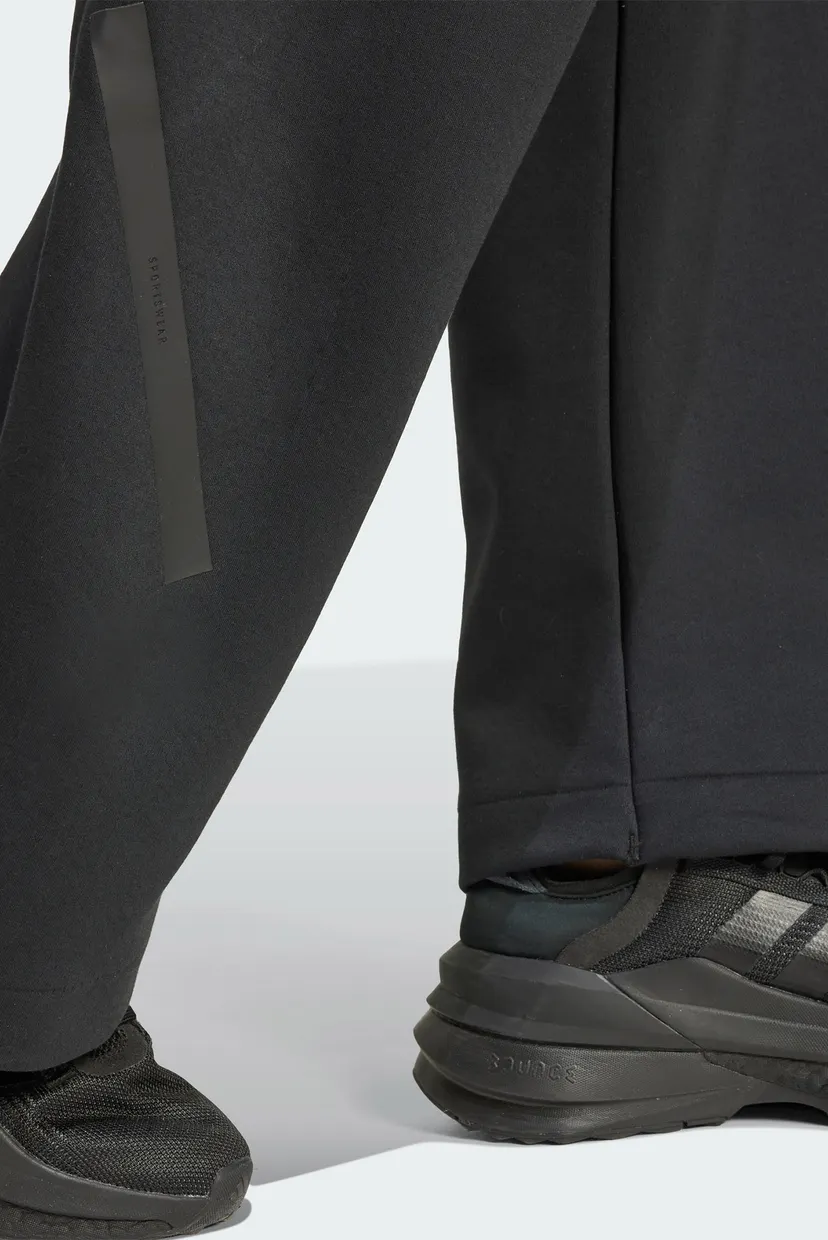 Женские черные спортивные брюки adidas Z.N.E. Barrel 6