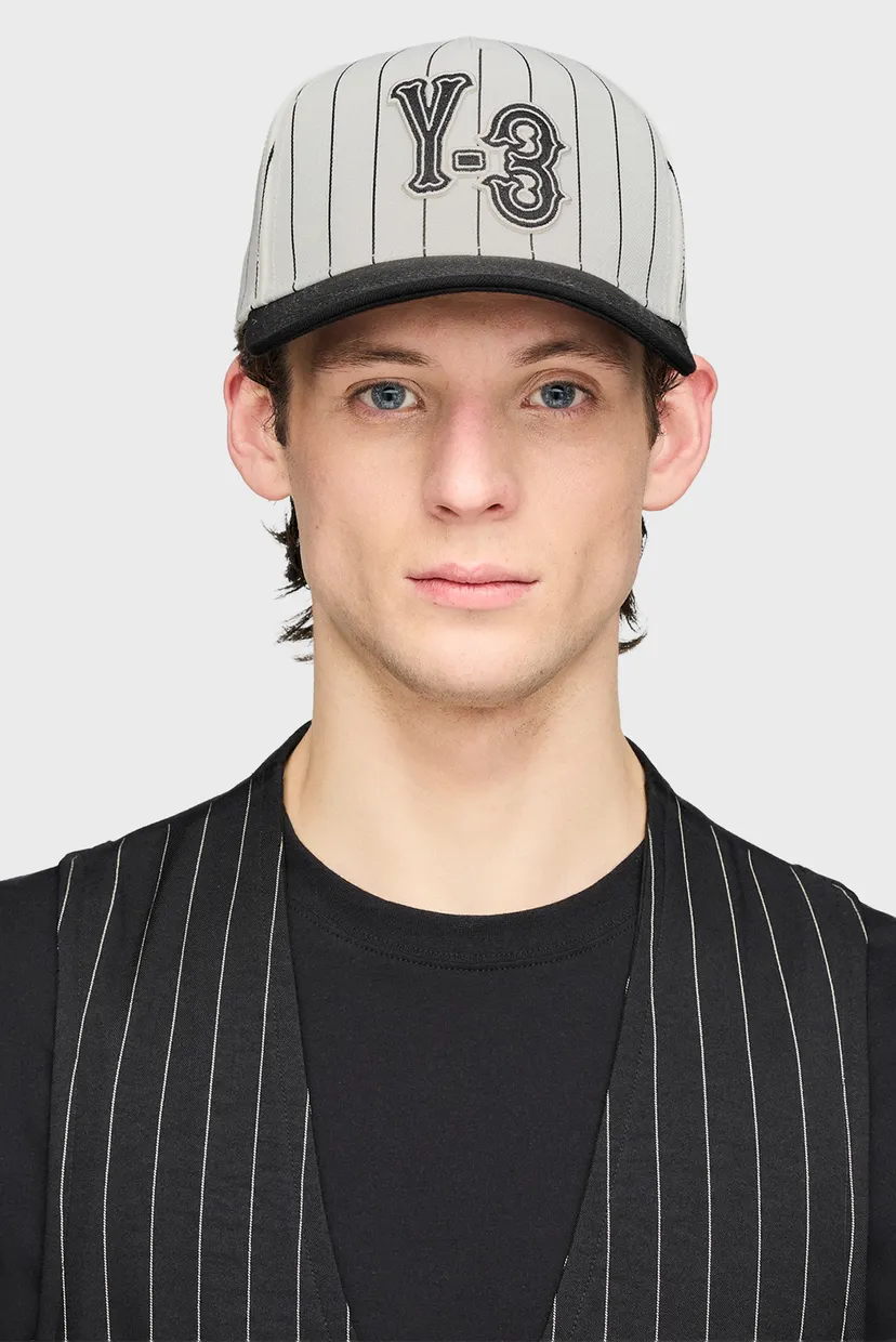 Белая кепка в полоску Y-3 PINSTRIPE 5