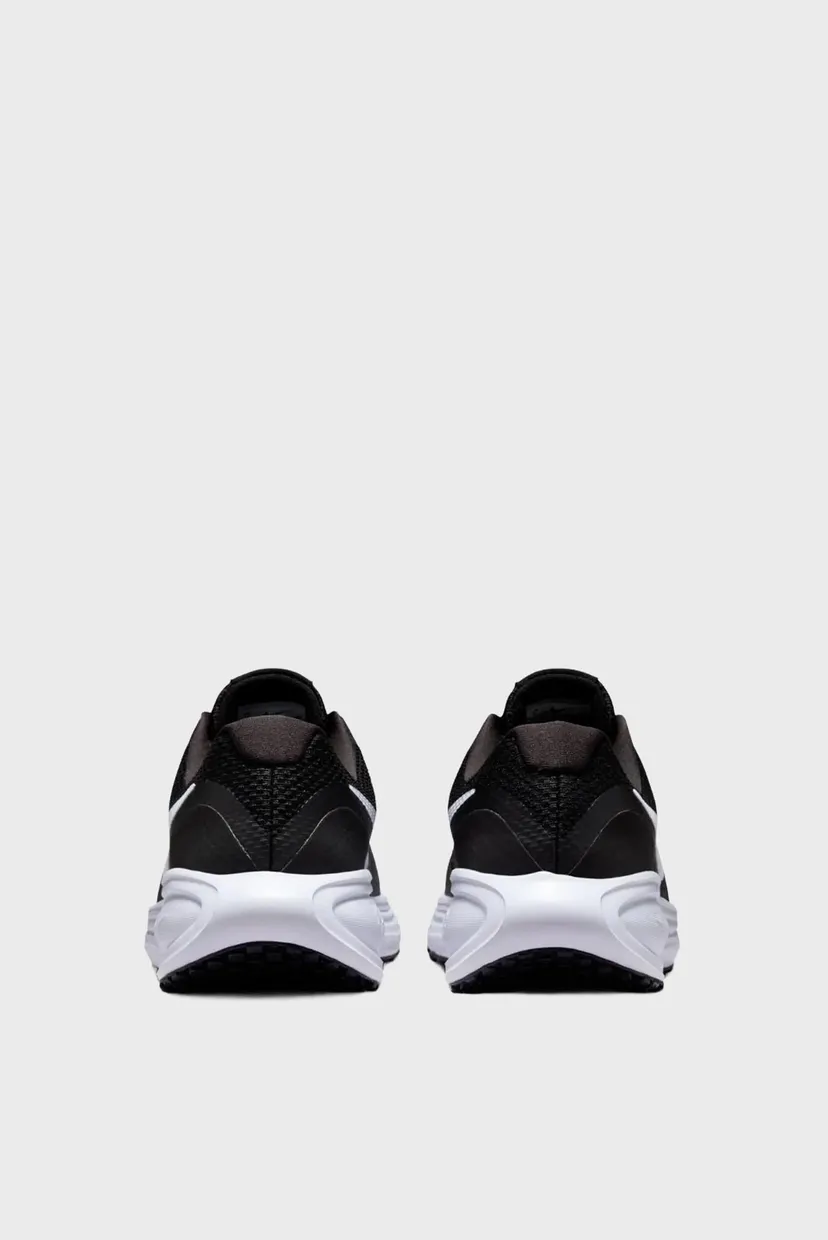 Женские черные кроссовки W NIKE REVOLUTION 8 5
